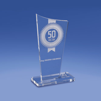 Trofeo personalizzato in plexiglass