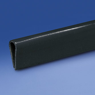 Schwarzes einfaches pvc-Profil mm. 3030